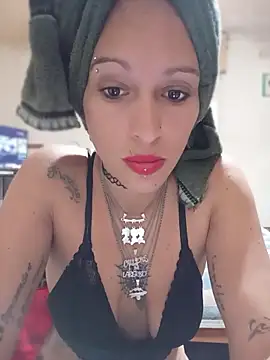 Snapshot of Zorrita_Fox chatting on June 2026 05:14:02 PM Zorrita Fox online show from June 2026 05:14:02 PM
