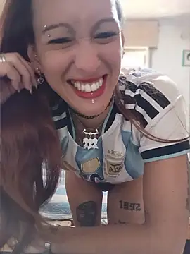 Snapshot of Zorrita_Fox chatting on June 2026 05:21:02 PM Zorrita Fox online show from June 2026 05:21:02 PM