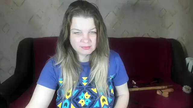 DarkIlona online show from October 2025 05:06:01 AM