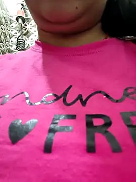 Snapshot of Husnpari20 chatting on March 2025 05:43:02 AM Husnpari20 online show from March 2025 05:43:02 AM