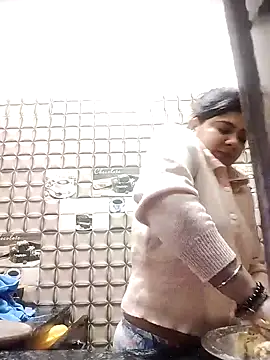 Snapshot of Husnpari20 chatting on January 2025 01:42:01 AM Husnpari20 online show from January 2025 01:42:01 AM