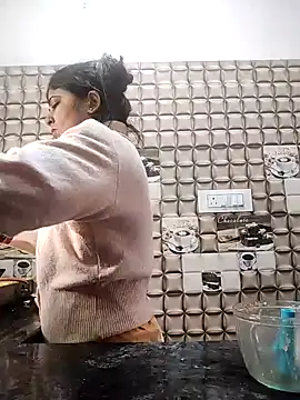 Snapshot of Husnpari20 chatting on January 2025 04:52:01 AM Husnpari20 online show from January 2025 04:52:01 AM