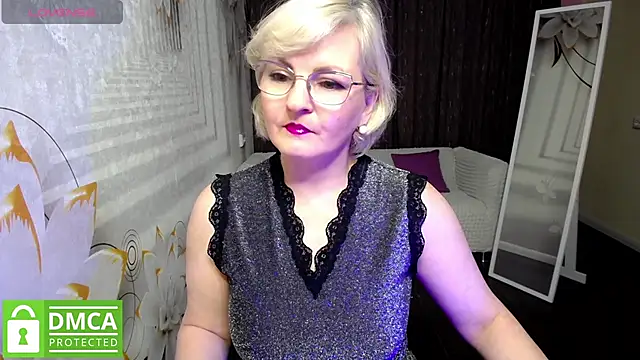 Snapshot of BlondeBrilliant7 chatting on December 2024 11:56:02 AM BlondeBrilliant7 online show from December 2024 11:56:02 AM