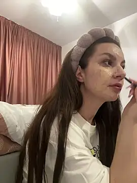 SecretSienna online show from April 2026 01:12:01 AM