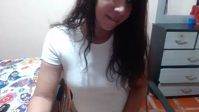 Snapshot of Ainhoa-hot chatting on May 2026 03:20:02 AM Ainhoa-hot online show from May 2026 03:20:02 AM