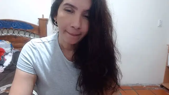Snapshot of Ainhoa-hot chatting on May 2026 03:06:02 AM Ainhoa-hot online show from May 2026 03:06:02 AM