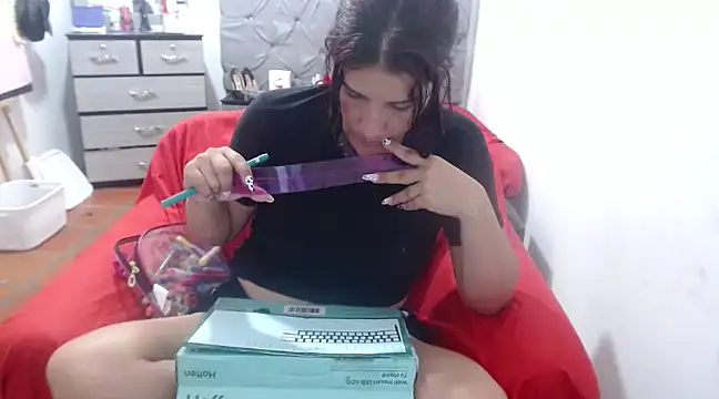 Ainhoa-hot online show from February 2025 06:20:02 PM
