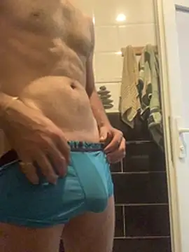 ClatteryPrexy online show from June 2026 09:45:02 PM