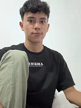 Angel esteban fx online show from December 2025 03:35:01 AM