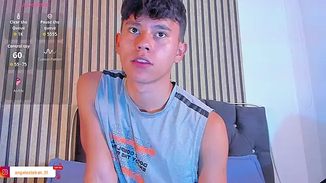 Snapshot of Angel_esteban_fx chatting on June 2026 08:08:02 PM Angel esteban fx online show from June 2026 08:08:02 PM