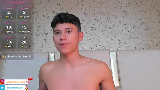 Snapshot of Angel_esteban_fx chatting on March 2025 06:50:02 AM Angel esteban fx online show from March 2025 06:50:02 AM