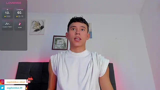 Angel esteban fx online show from October 2025 04:11:01 AM