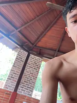 Angel esteban fx online show from December 2025 02:16:02 PM