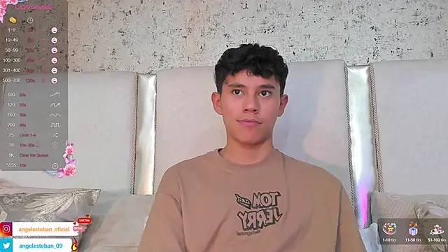 Snapshot of Angel_esteban_fx chatting on February 2025 09:58:02 AM Angel esteban fx online show from February 2025 09:58:02 AM