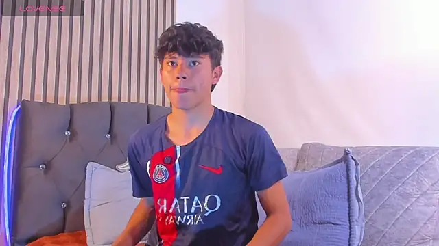 Angel esteban fx online show from May 2026 07:20:02 PM