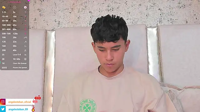 Snapshot of Angel_esteban_fx chatting on February 2025 09:55:01 AM Angel esteban fx online show from February 2025 09:55:01 AM