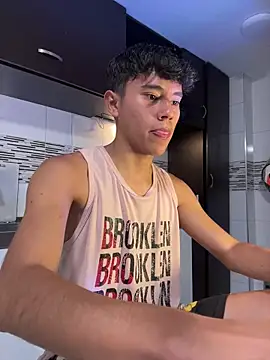 Angel esteban fx online show from March 2026 12:36:02 AM