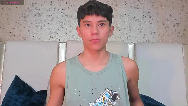 Snapshot of Angel_esteban_fx chatting on March 2025 04:26:02 AM Angel esteban fx online show from March 2025 04:26:02 AM