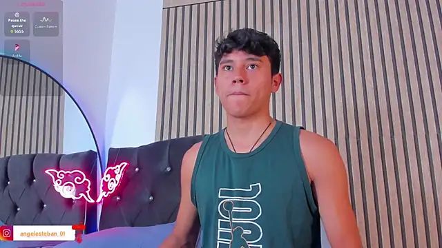 Angel esteban fx online show from March 2026 09:38:02 PM