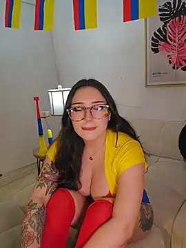 Snapshot of freya_bella_ chatting on July 2026 05:25:01 AM freya bella online show from July 2026 05:25:01 AM