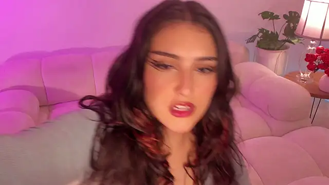 freya bella  online show from March 2025 05:17:02 AM