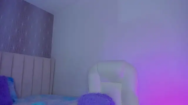 MiissCharlotte online show from November 2025 03:40:02 AM