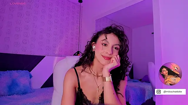 MiissCharlotte online show from November 2025 01:06:01 AM