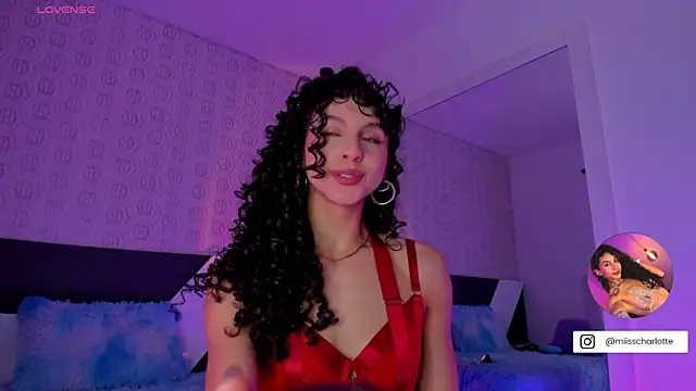 MiissCharlotte online show from December 2025 04:40:01 AM