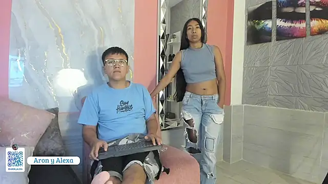 Snapshot of aron_alexa chatting on February 2025 01:28:01 PM aron alexa online show from February 2025 01:28:01 PM