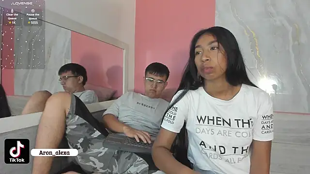 Snapshot of aron_alexa chatting on March 2025 01:25:02 PM aron alexa online show from March 2025 01:25:02 PM