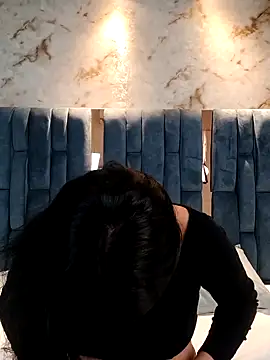 Arii Vga online show from November 2025 05:07:01 AM