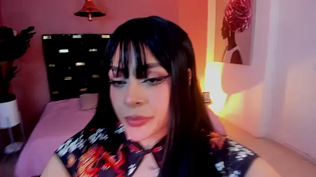 Red lady online show from May 2026 03:57:01 AM