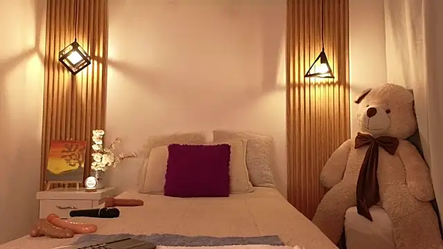 hannacruzsj online show from April 2026 02:37:02 AM