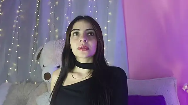 hannacruzsj online show from March 2026 12:45:02 PM