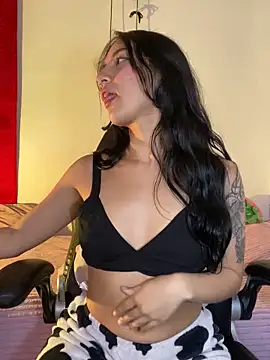 Steph x online show from April 2026 01:41:01 AM