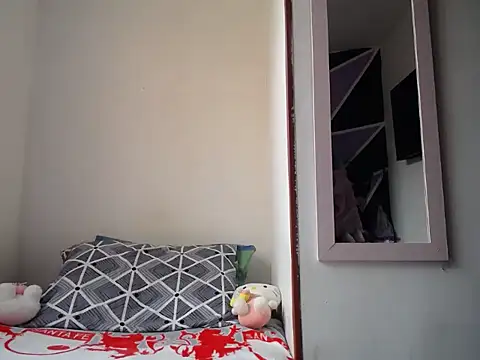 Laura martin  online show from May 2026 11:28:01 AM