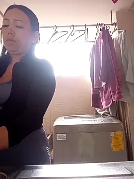 Laura martin  online show from March 2026 12:52:01 PM