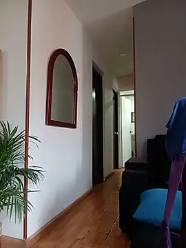 Laura martin  online show from June 2026 11:54:02 AM