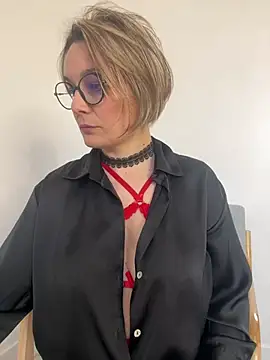 Snapshot of marinella07 chatting on March 2025 08:30:02 AM marinella07 online show from March 2025 08:30:02 AM