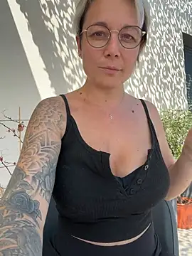 Snapshot of marinella07 chatting on August 2026 10:35:02 AM marinella07 online show from August 2026 10:35:02 AM