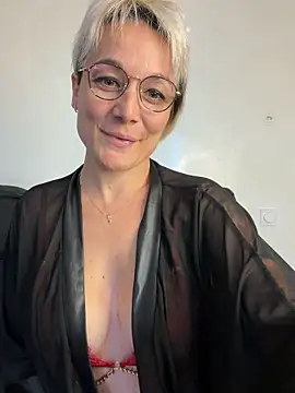 marinella07 online show from June 2026 08:11:02 AM