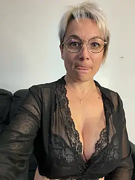 marinella07 online show from June 2026 07:39:01 AM