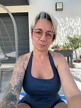 Snapshot of marinella07 chatting on July 2026 11:22:01 AM marinella07 online show from July 2026 11:22:01 AM