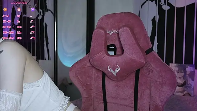 prettybones online show from March 2025 02:45:02 PM