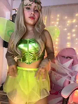 Juanelopez1 online show from November 2025 04:19:02 AM