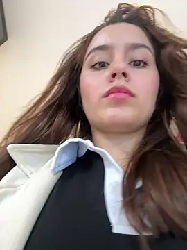 Juanelopez1 online show from November 2025 07:29:01 PM