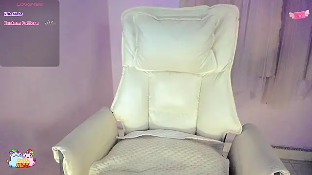   18Angel   online show from January 2026 06:46:01 PM