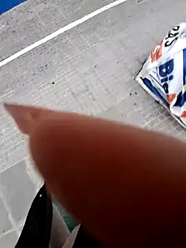 Snapshot of SexyErola27 chatting on March 2025 10:24:02 AM SexyErola27 online show from March 2025 10:24:02 AM