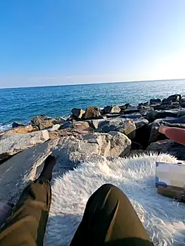 Snapshot of SexyErola27 chatting on February 2025 03:20:02 PM SexyErola27 online show from February 2025 03:20:02 PM