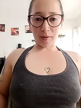 emilypoppy3 online show from March 2026 08:34:02 PM